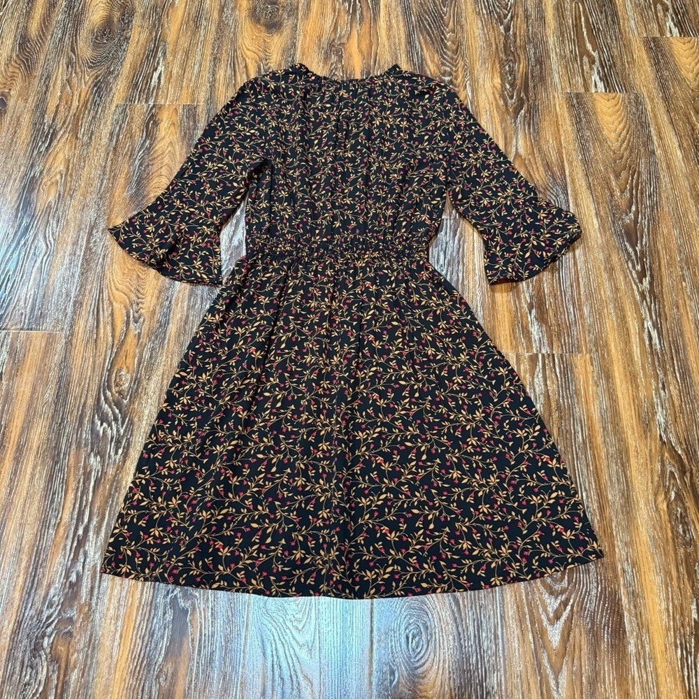 Old Navy Black Floral Fit and Flare Dress XS 3/4 Bell Sleeve Split Neck Knee Len